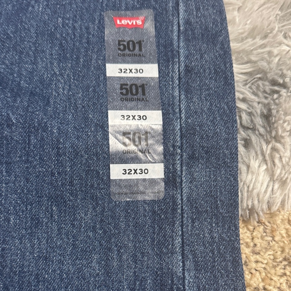 Levi's Men's Straight Jeans in Deep Blue - Picture 3 of 6